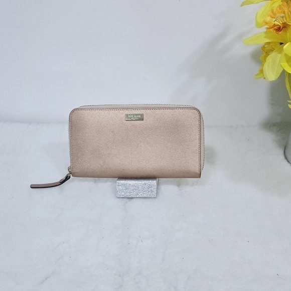 kate spade wallet zip around - Picture 1 of 8